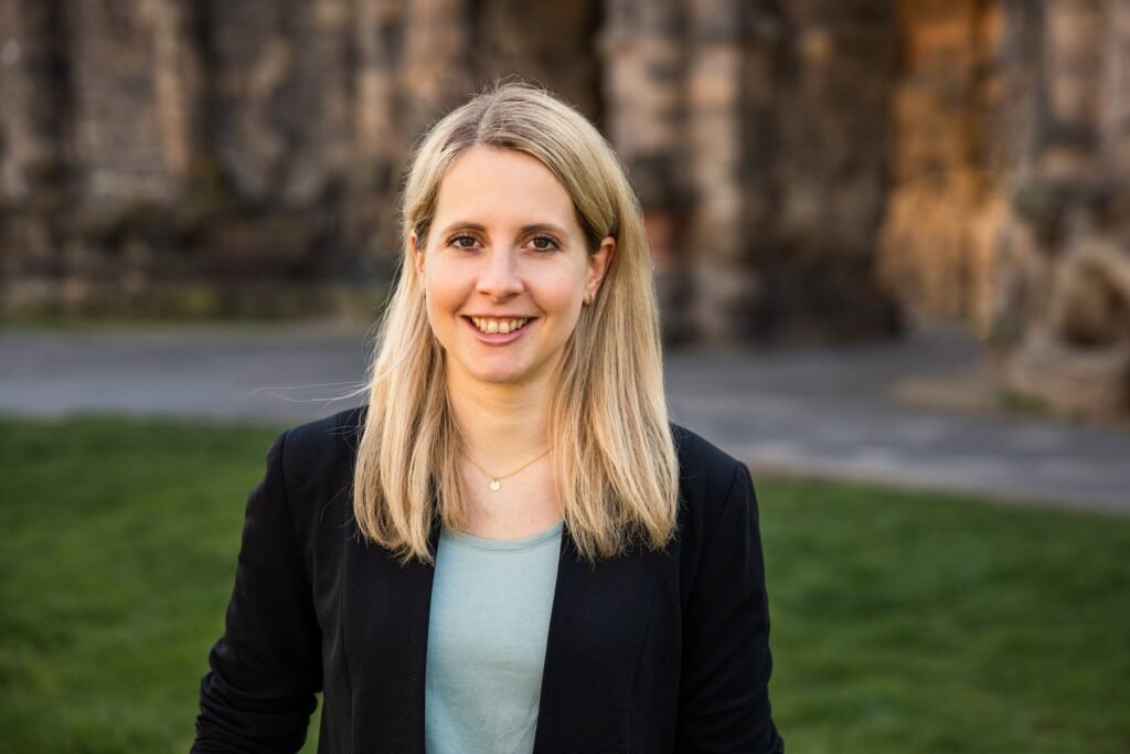 Verena Hubertz Partnerin oder Partner? Beziehung, Familie, Baby & kompletter Faktencheck 2026 verena hubertz partnerin