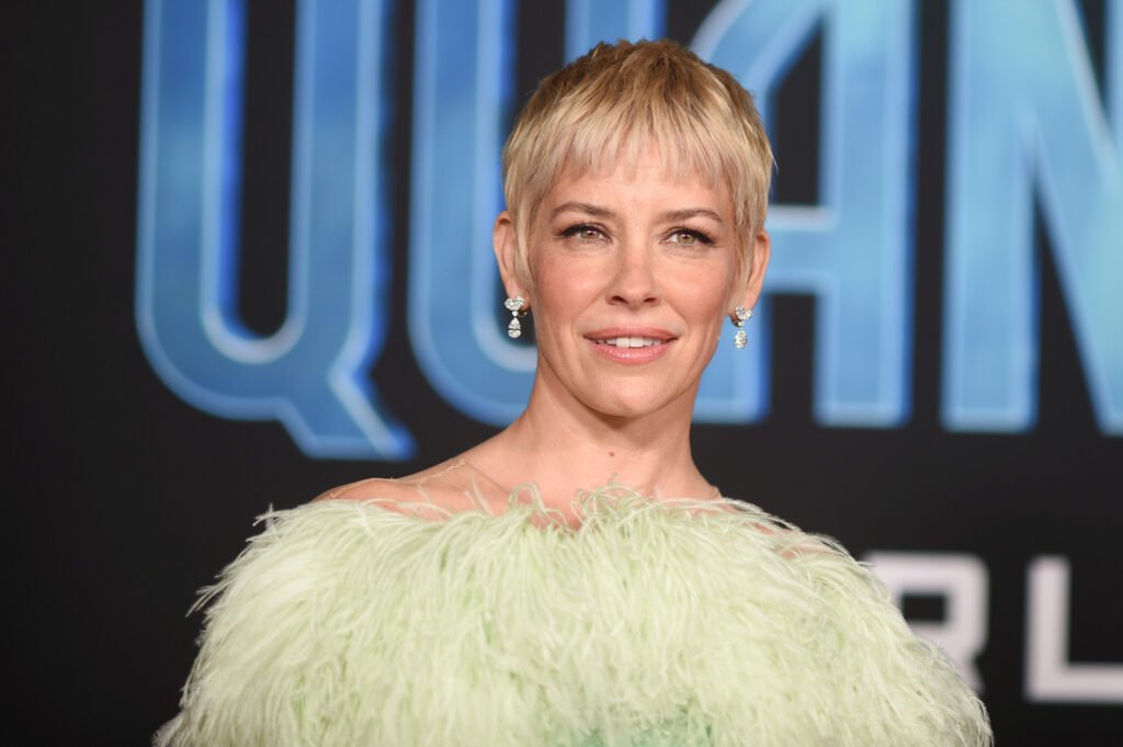 Evangeline Lilly Krankheit: Hirnverletzung nach schwerem Sturz evangeline lilly krankheit